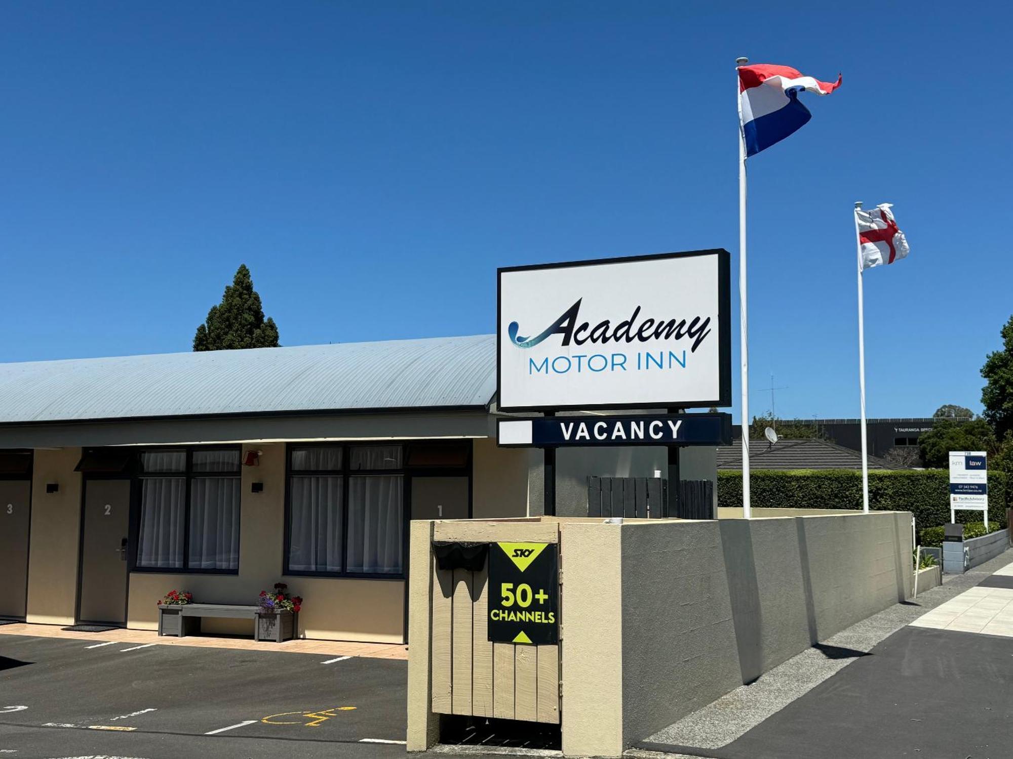 Academy Motor Inn タウランガ エクステリア 写真